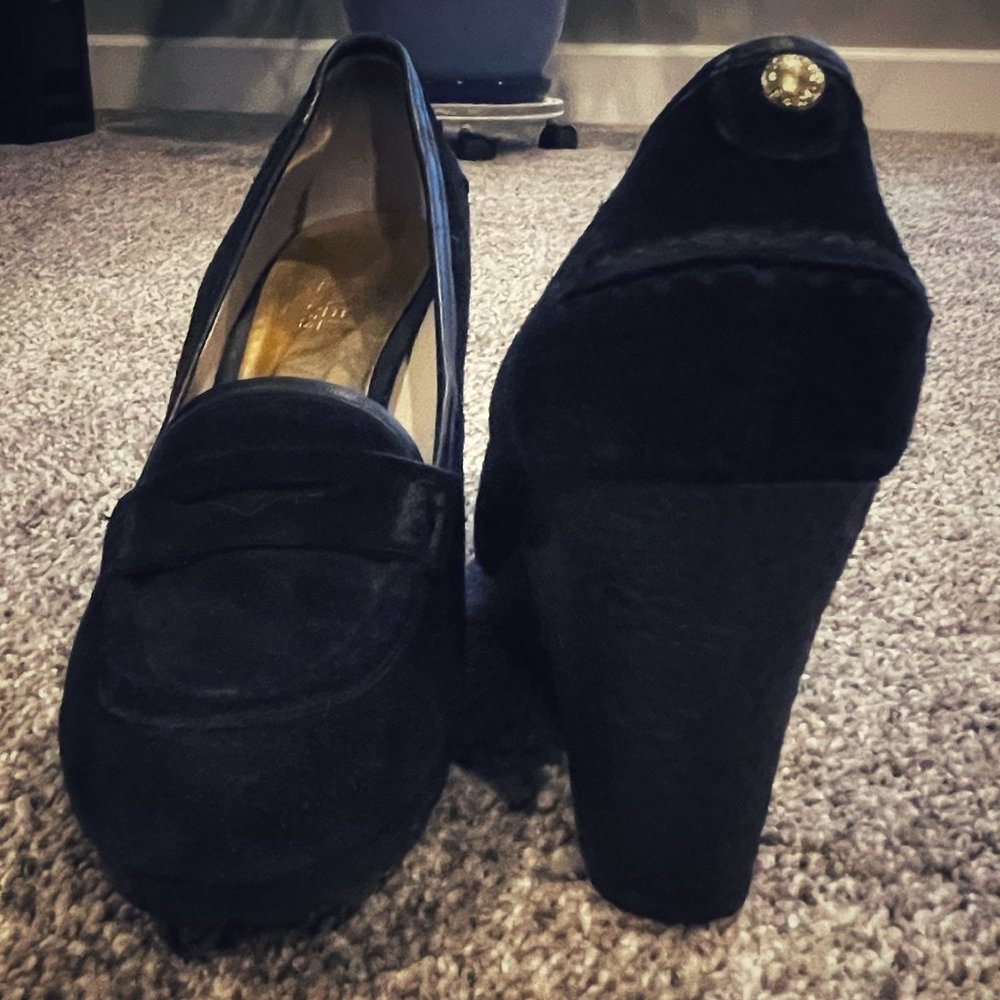 MICHAEL Michael Kors Rory Loafer Wedge (9.5)